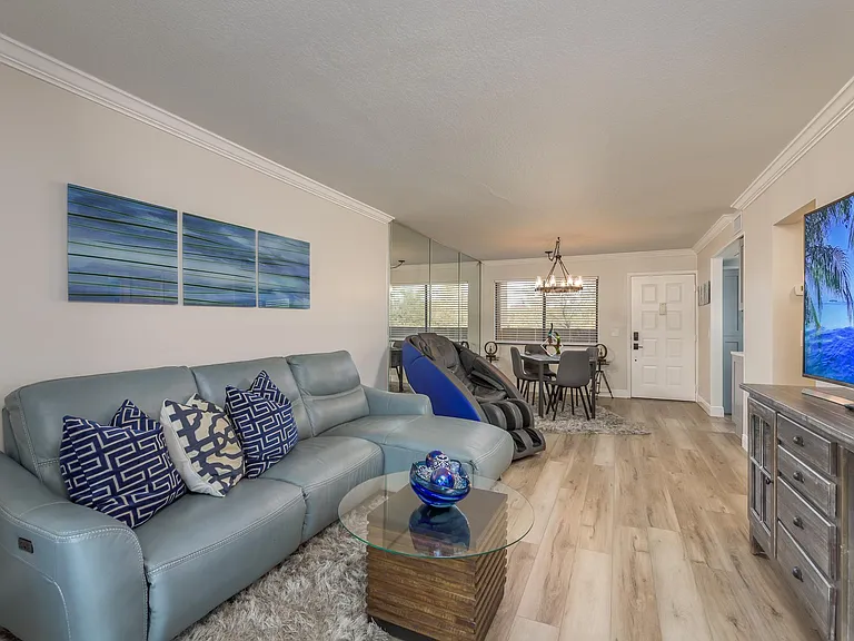 3062 Eastland Blvd #11 — Photo 3