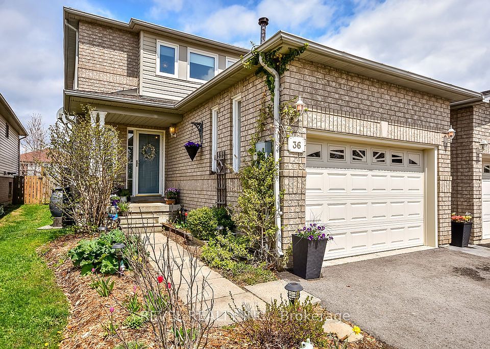 1st image of 36 Athabaska Rd
