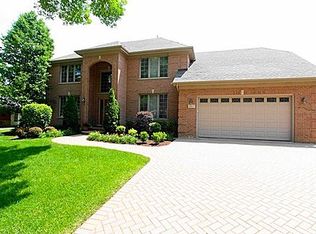 317 Emmerson Ave, Itasca, IL 60143