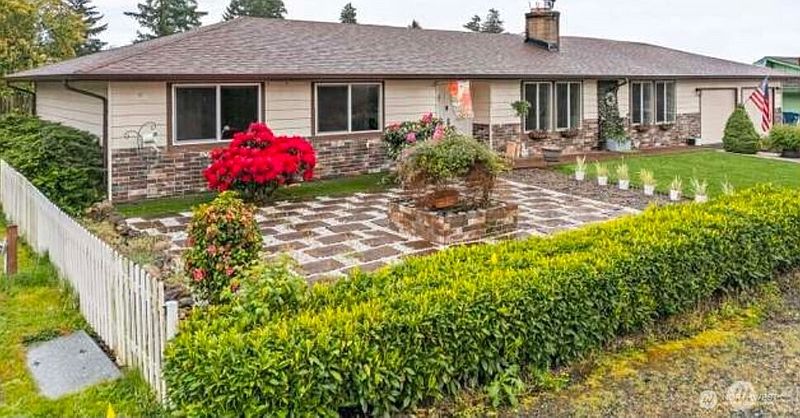 2nd image of 11101 SE 295th Street
