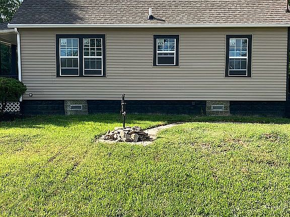 3rd image of 3602 Dayton Ave