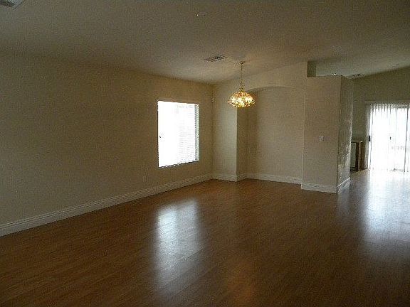 2nd image of 1092 Snow Roof Ave