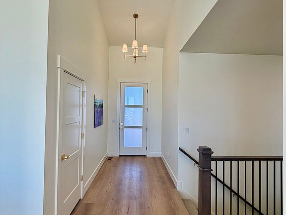 3rd image of 972 E Shilow Rd #132
