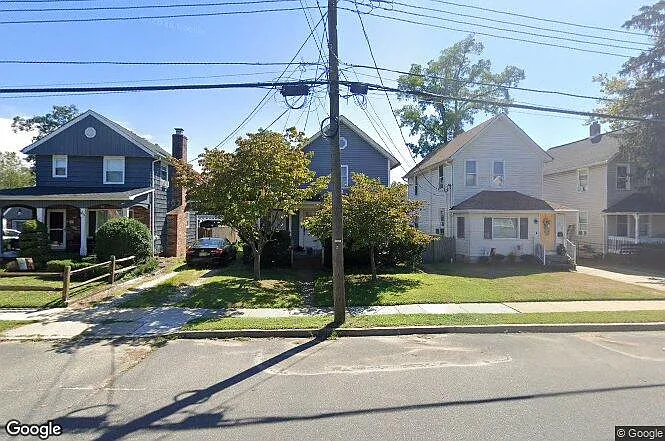 49 Locust Ave — Photo 25