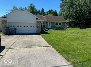 919 W Vinyard St, Anderson, IN 46011