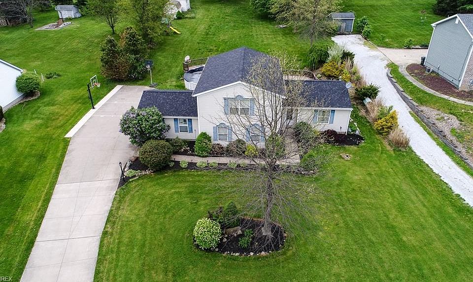 1st image of 869 Skyside Dr
