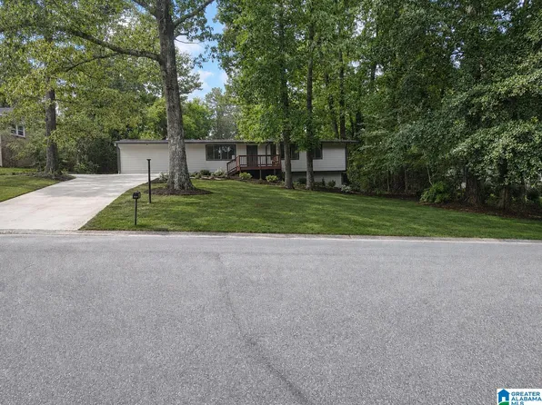 1845 Valgreen Ln, Birmingham, AL 35226