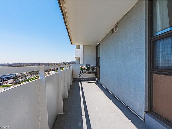3rd image of 2055 Upper Middle Rd #705