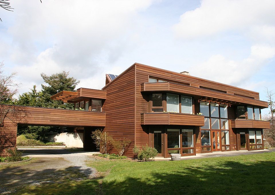 1st image of 111 Baker Ln