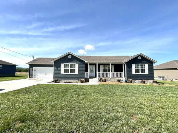605 Strawberry Dr, Winchester, TN 37398