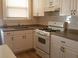 21 Windsor Ave FLOOR 2, East Rutherford, NJ 07073