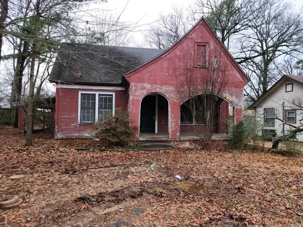 407 N West St, Morrilton, AR 72110