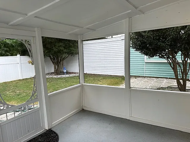 5404 Chatham Hall Dr — Photo 46