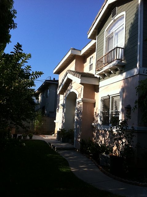 1st image of 125 N San Marino Ave APT E