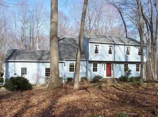 208 Cow Hill Rd, Clinton, CT 06413