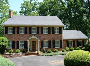 429 Canterbury Ln SW, Roanoke, VA 24014