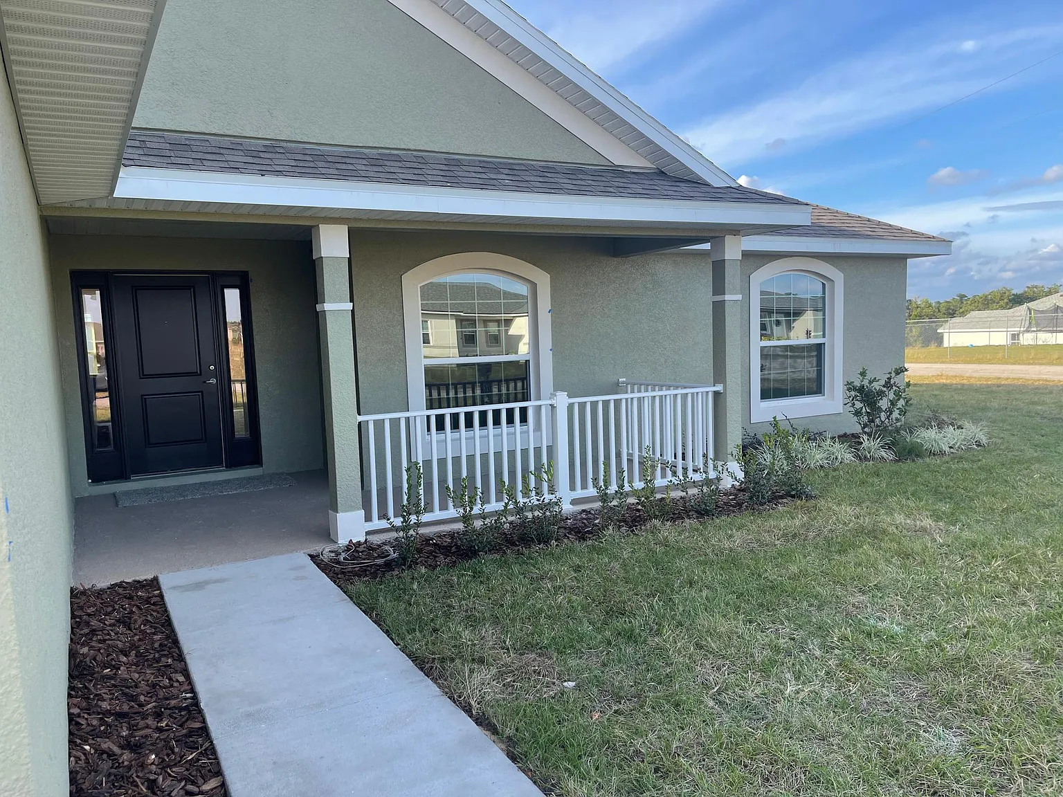 4 bed, 1755 sqft, $1,900 — Photo 2