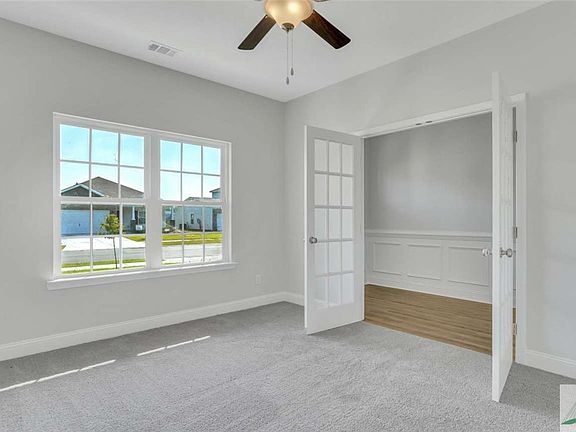3rd image of 145 Guana Lane