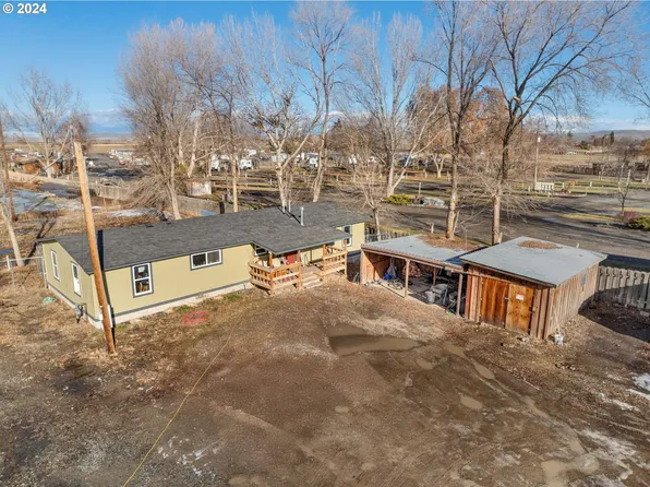 3780 10th St, Baker City, OR 97814