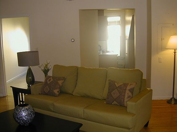 5th image of 260 Dwight St APT B