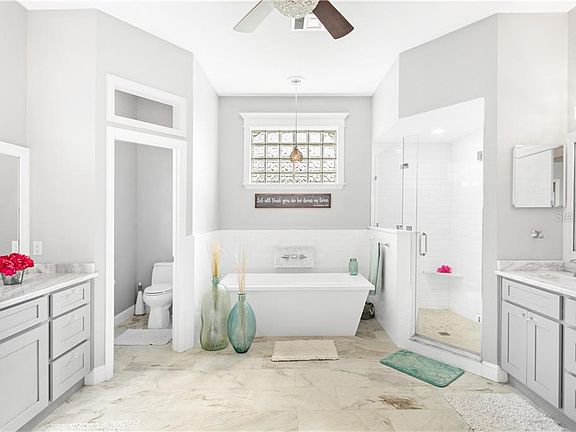 4th image of 6848 Crescent Oaks Cir