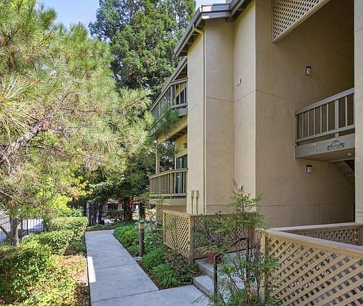 3rd image of 3750 Miraverde Ct APT 138