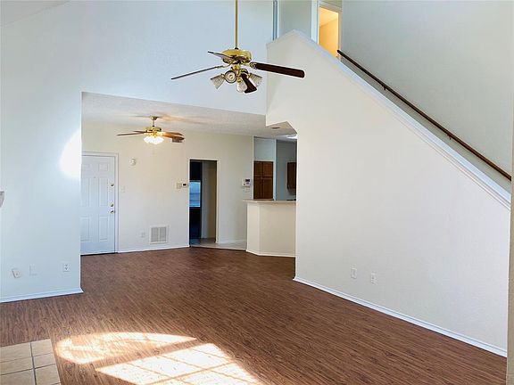 4th image of 2345 Baretta Dr