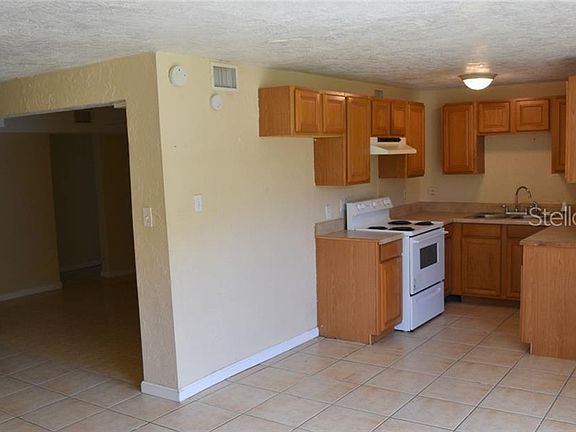 2nd image of 2539 36th St S