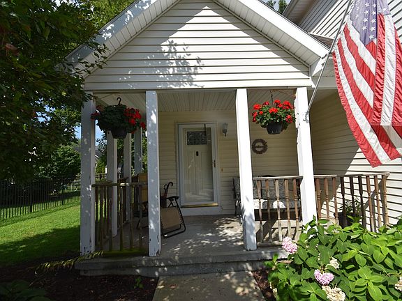 2nd image of 21 Glenmore Ave