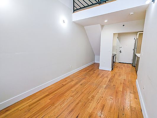 4th image of 516 W 162nd St APT 5B