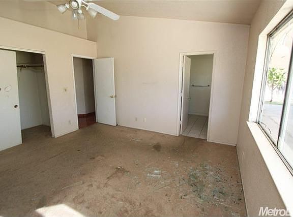 5th image of 9886 N Ferrel Ct