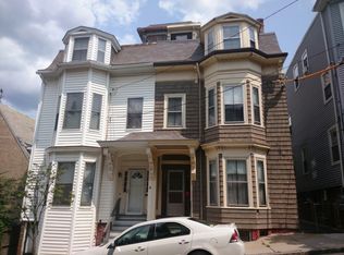 6 Atlantic St, South Boston, MA 02127