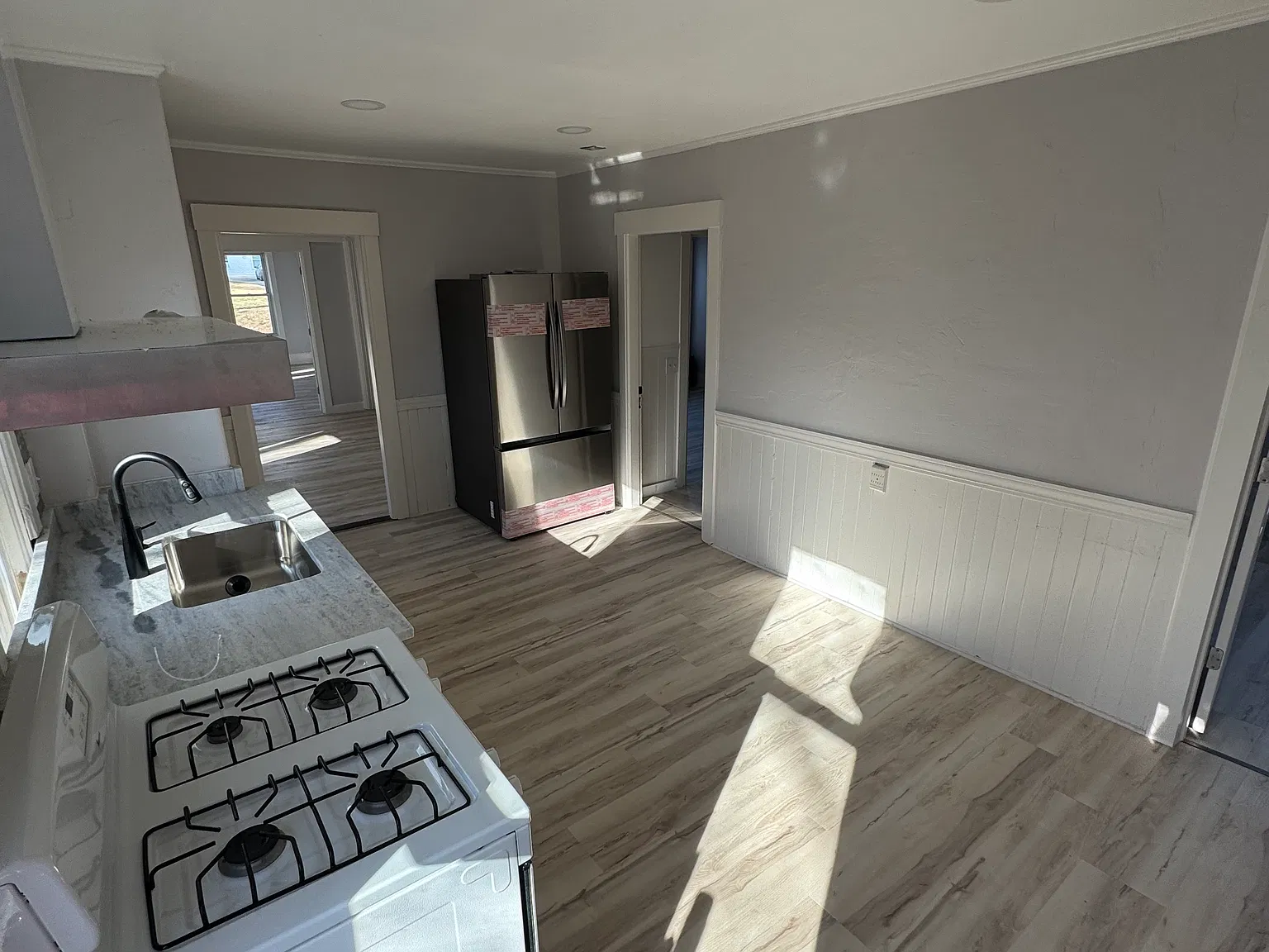 3 bed, 1.0 bath, $2,800 — Photo 1