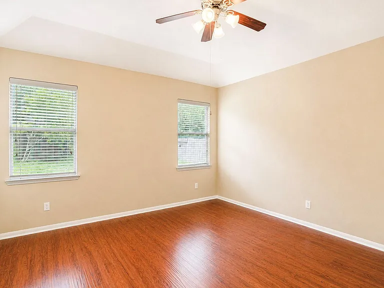 5219 Heatherdawn Ct — Photo 16
