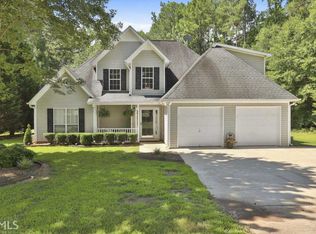 2905 Happy Valley Cir, Newnan, GA 30263