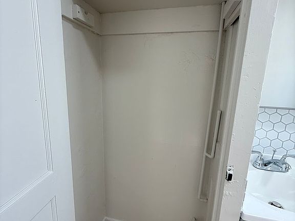 4th image of 668 Clay St #57
