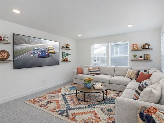 3rd image of 111 W Casa Way