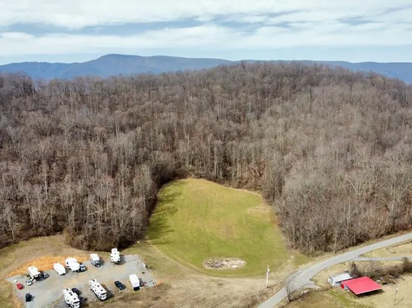 Campground Rv Park, Saltville, VA 24370