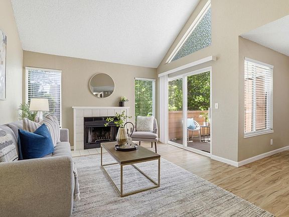 5th image of 5350 Borneo Cir