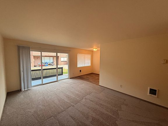 4th image of 2726 60th Ave SW #60