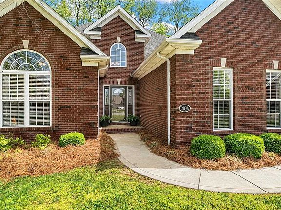 4th image of 2836 Palisades Ct