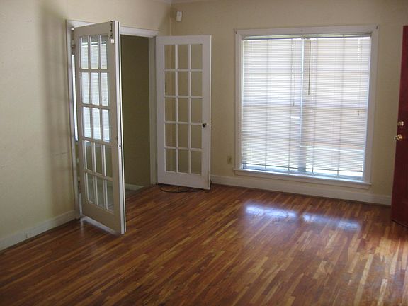 4th image of 4608 School St