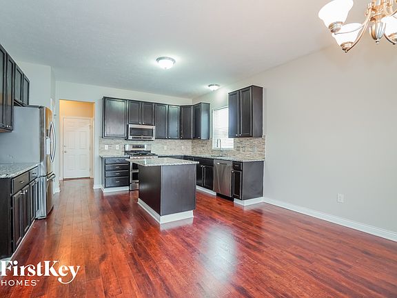 5th image of 1936 Seaside Cir