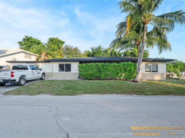 1800 NE 24th Avenue, Pompano Beach, FL 33062