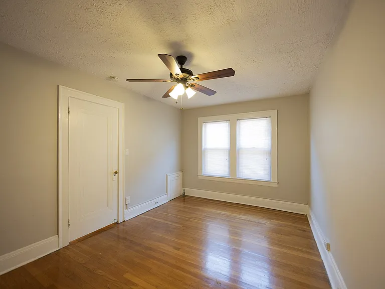 Mapleview Apartments — Photo 50
