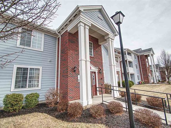 2nd image of 1170 Retriever Way Unit 202