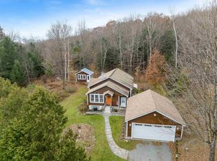 93 Shawn Dr, Saint Albans, VT 05478