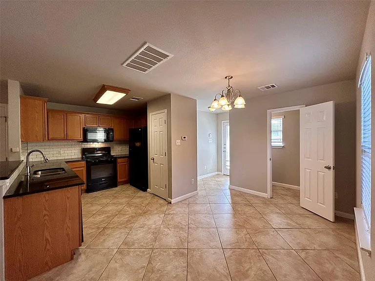 17920 Kenai Fjords Dr #1 — Photo 5