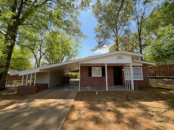 2736 Chevy Chase Dr, Montgomery, AL 36107