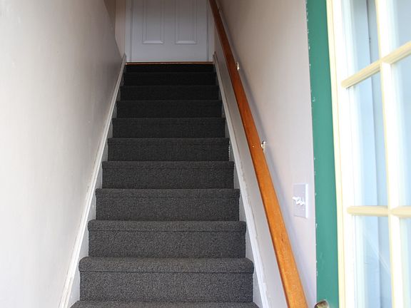 2nd image of 25 Van Buren Ave #5-B3